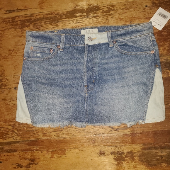 We The Free People Patchwork Denim Jean MINI skirt - Picture 6 of 8